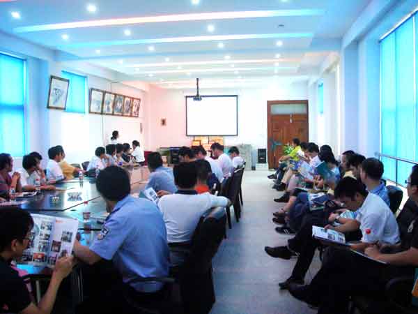 ���oœ�O����h